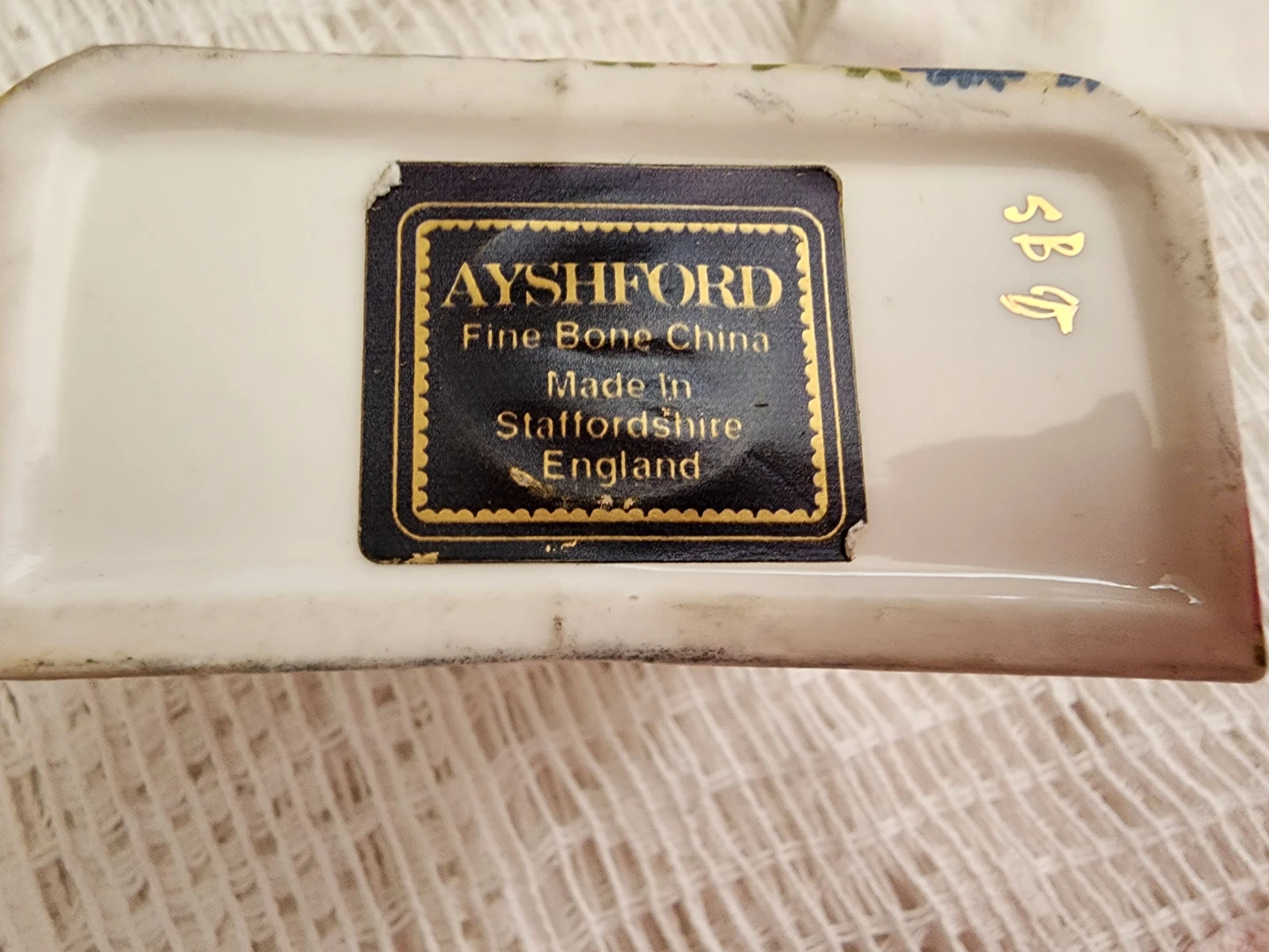 Vintage Ayshford Roses Mantel Clock (Made in England) - photo 4