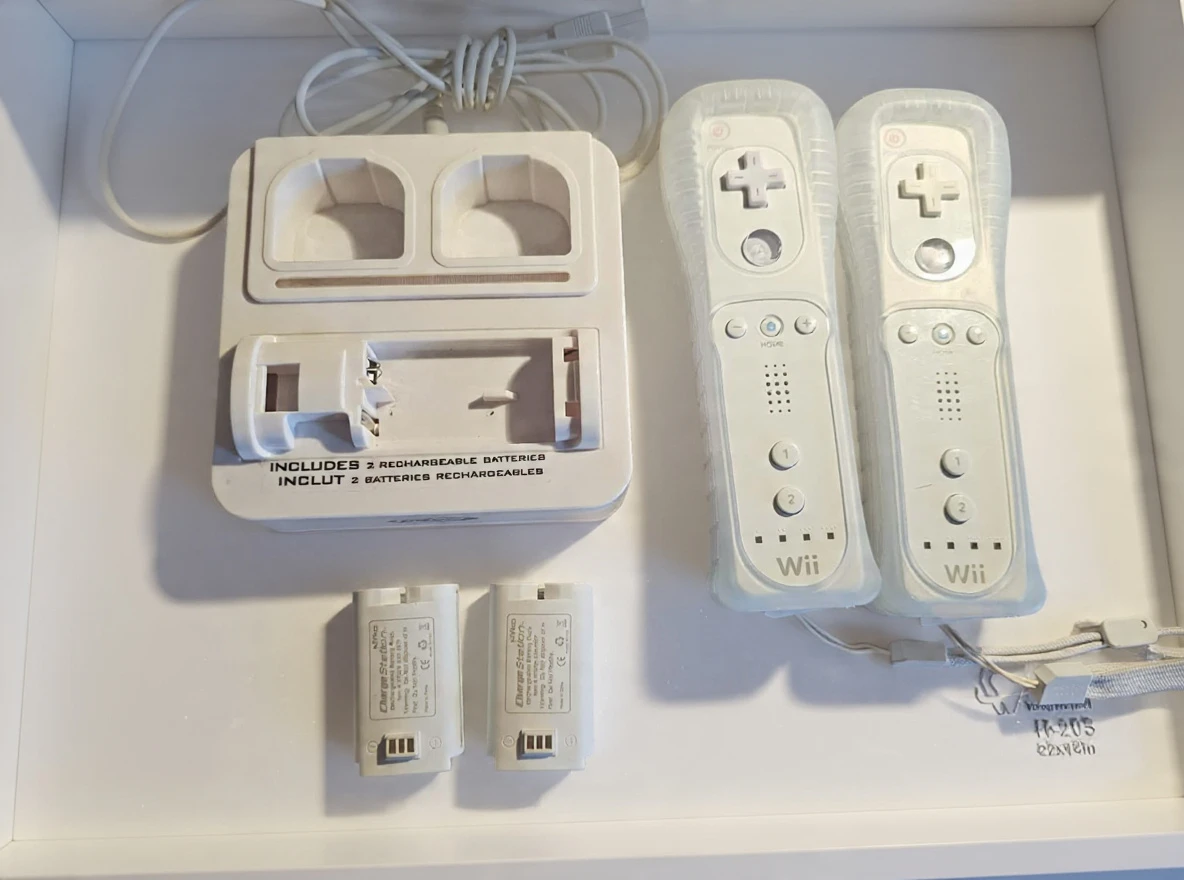 Nintendo Wii Remotes/Accessories (Prices In Description) - photo 2