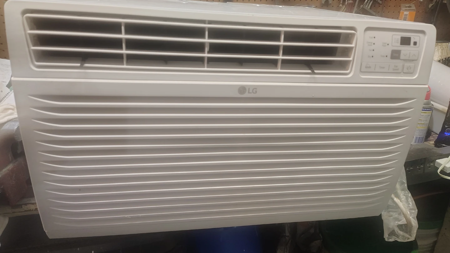LG Room Air Conditioner LT0816CER - photo 2