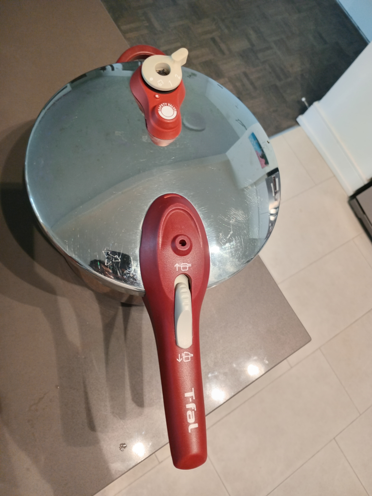 T-fal Pressure Cooker - photo 3