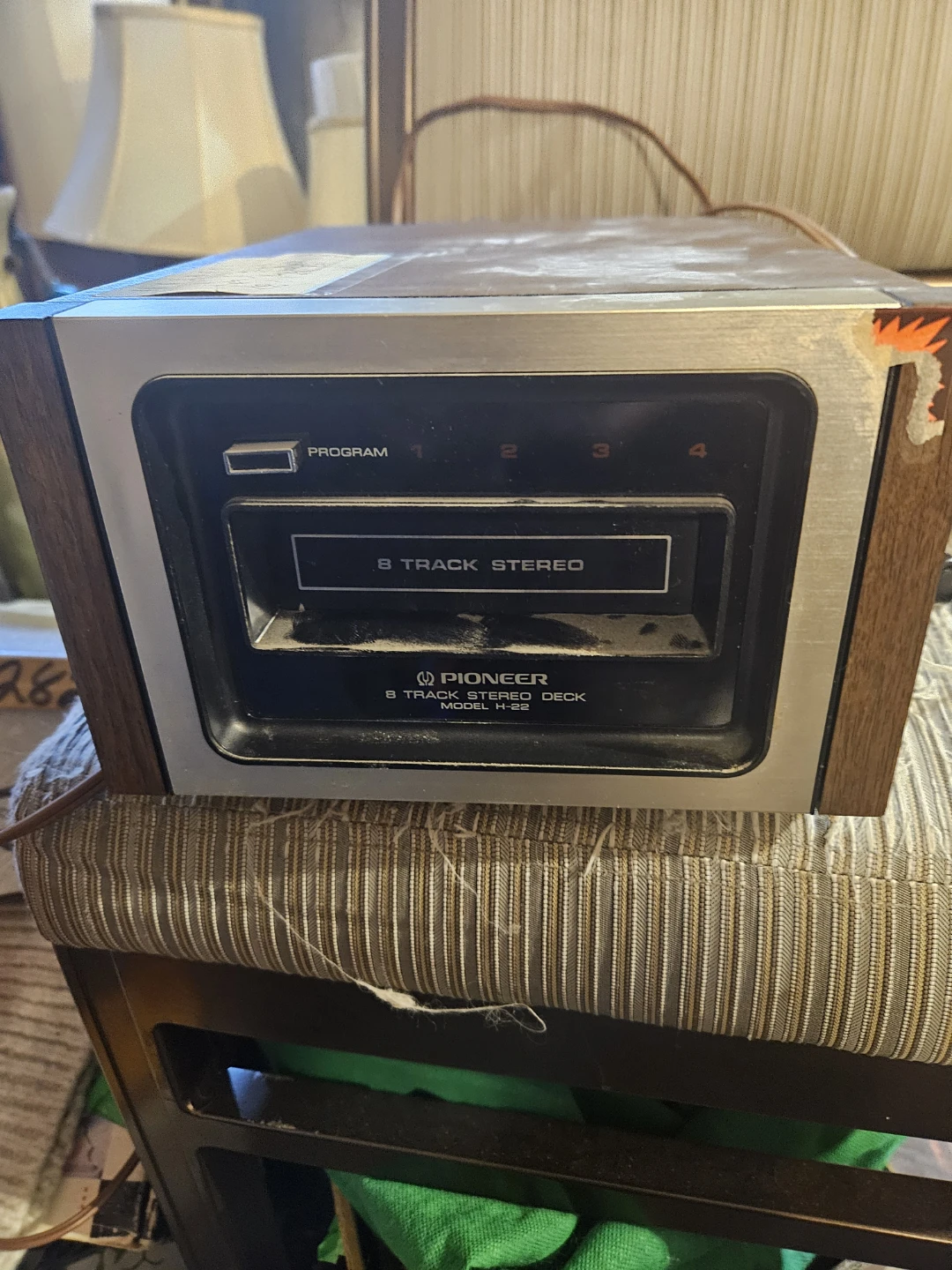 Pioneer 8 Track Stereo Deck Model H-22 - photo 2