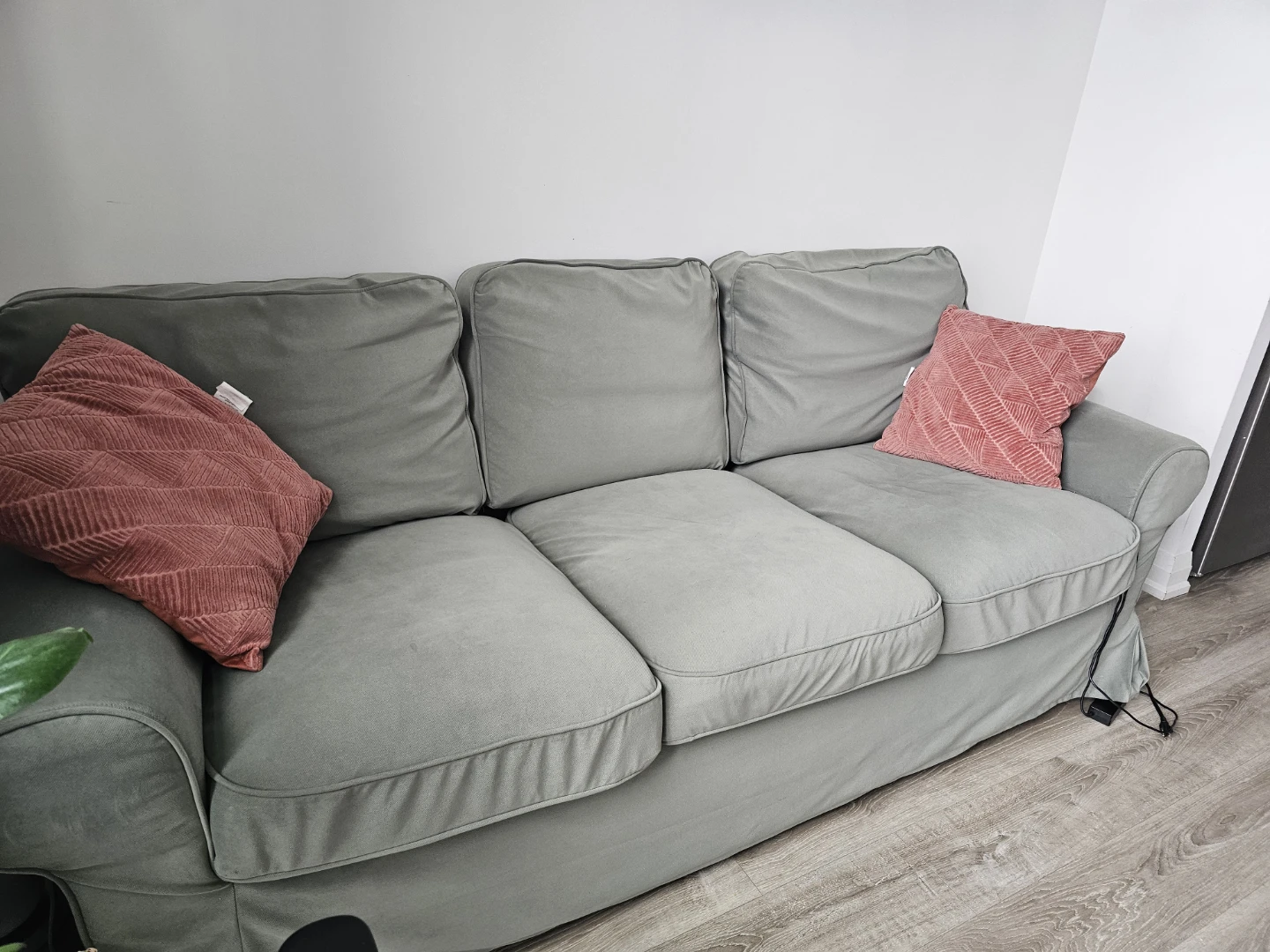 IKEA UPPLAND Sofa - Light Green - photo 5