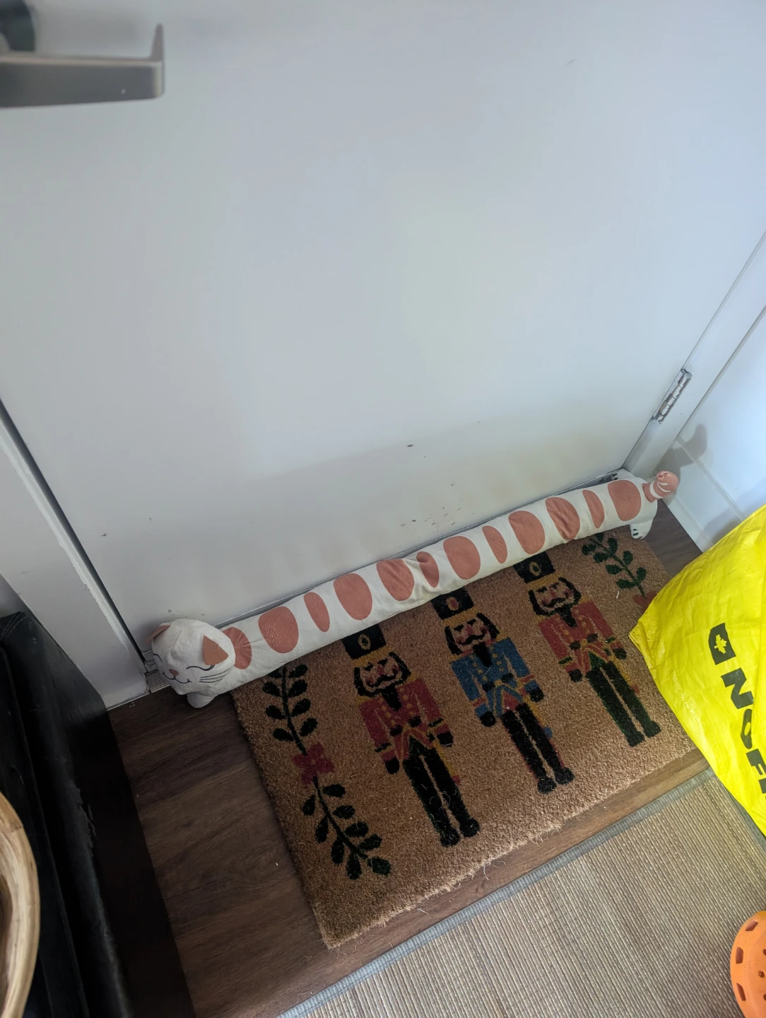 Door crack warmer/breeze blocker - photo 3