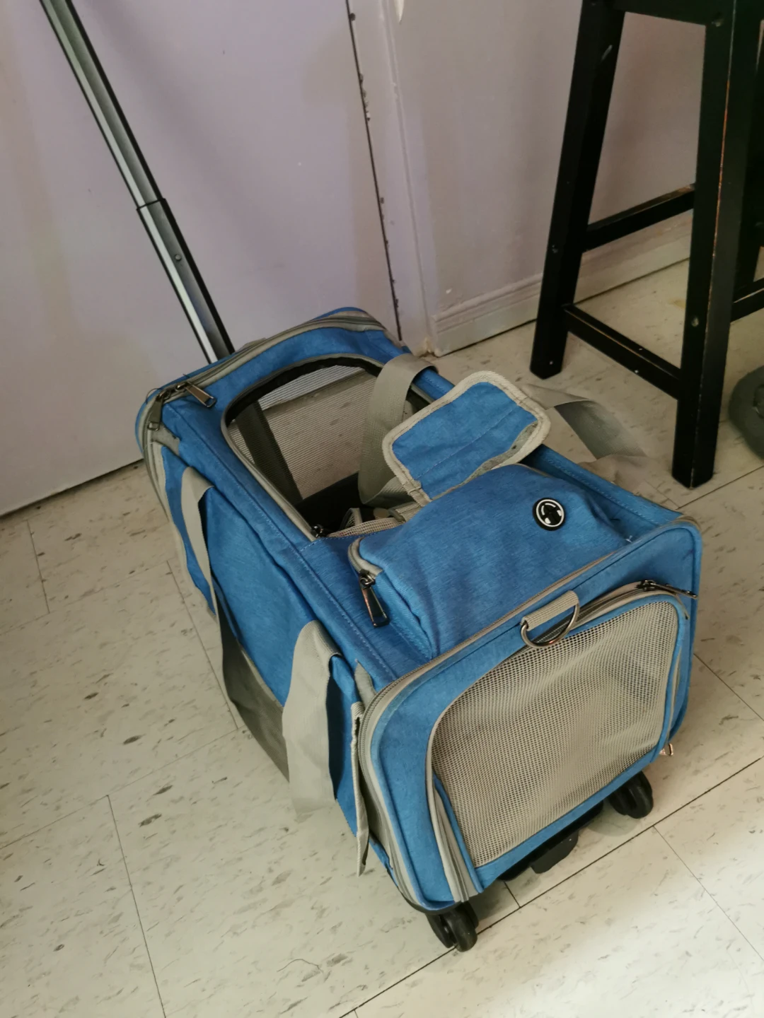 Blue Pet Carrier Rolling Bag - photo 3