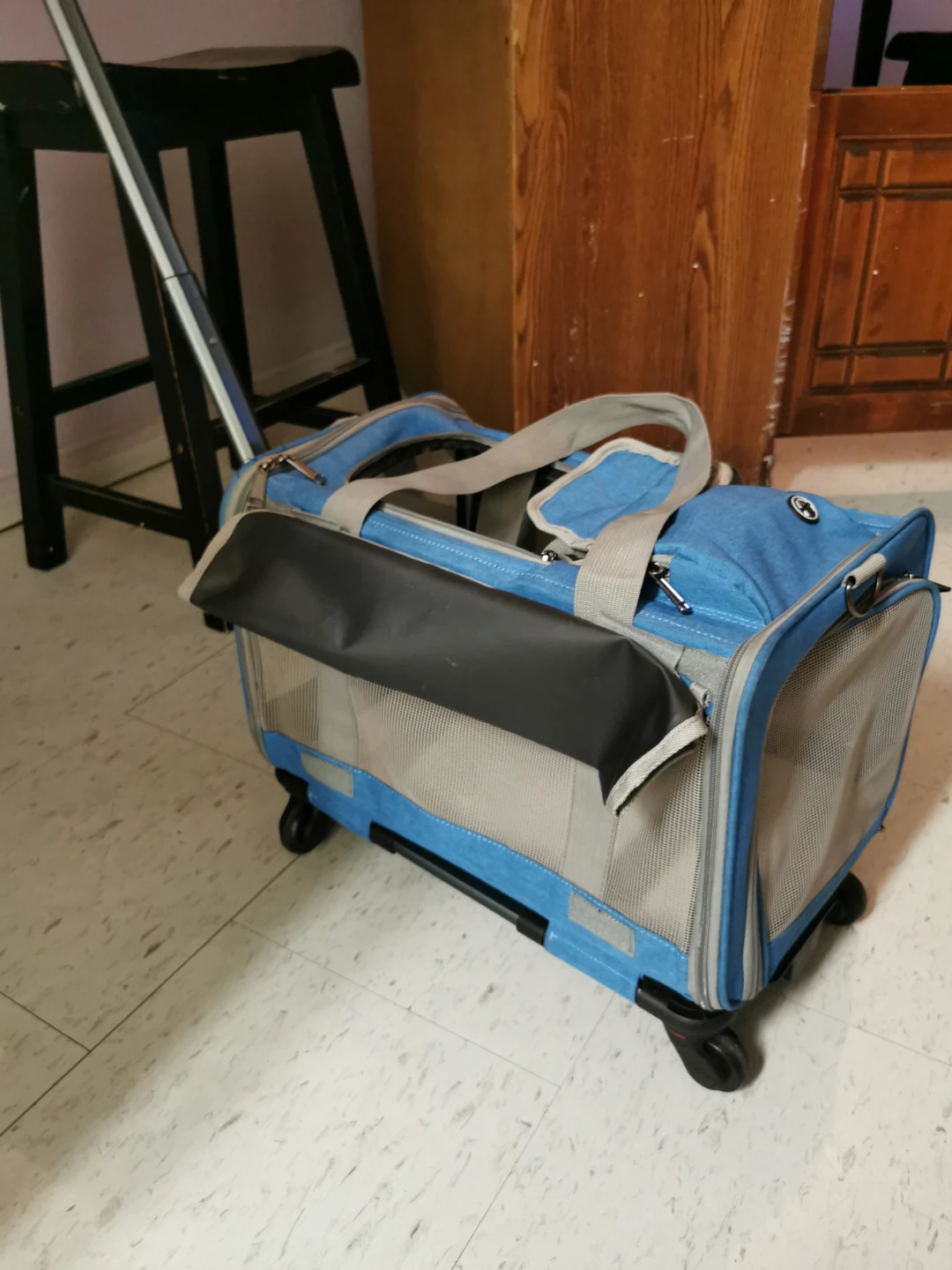 Blue Pet Carrier Rolling Bag - photo 4