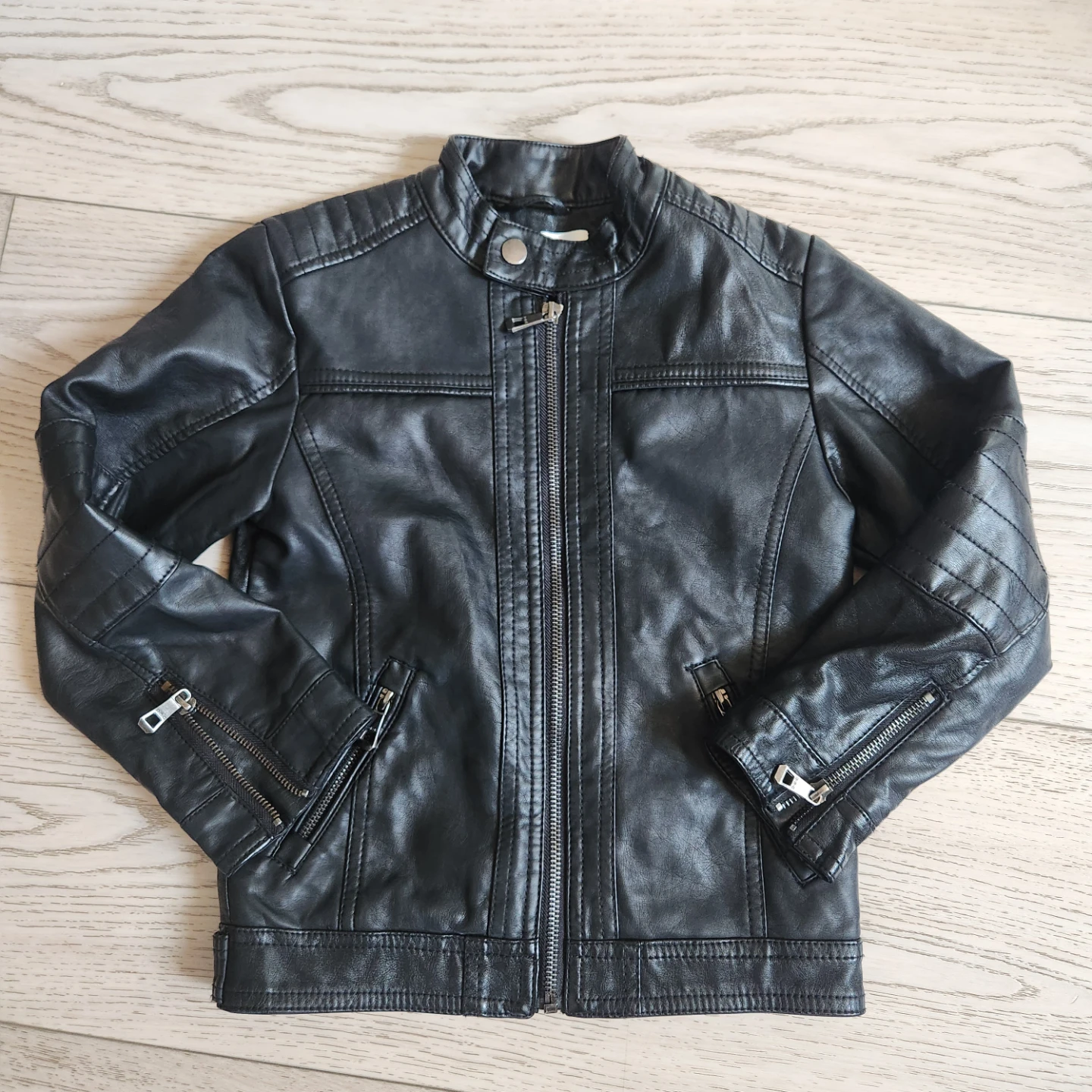 4-5 T faux leather  jacket