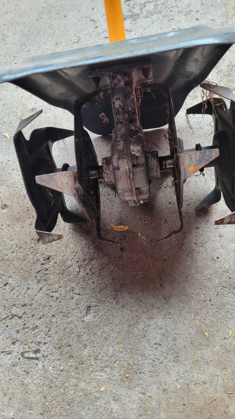 Ryobi Expand-It Cultivator Tiller Attachment - photo 2