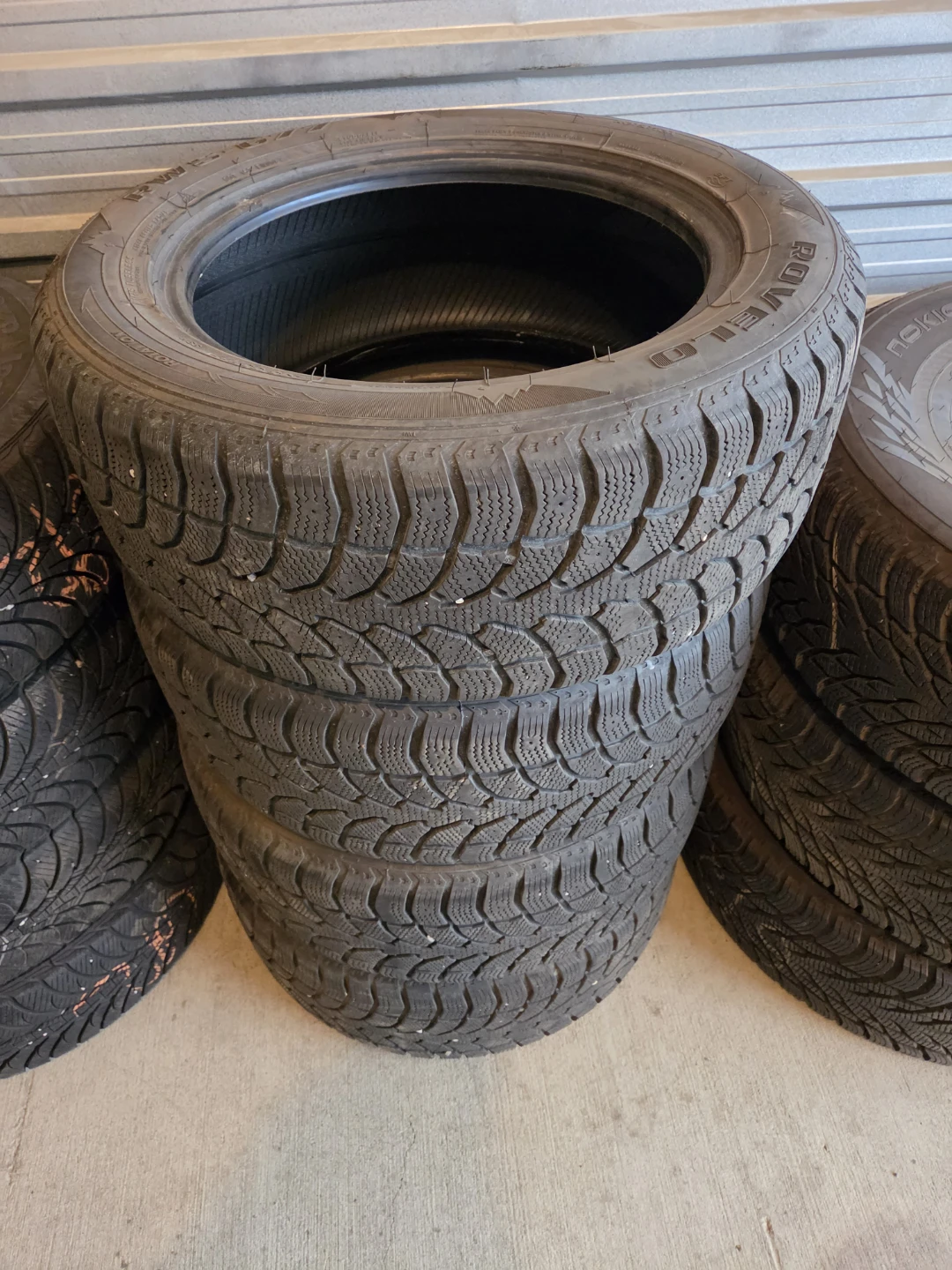 Nokian Rotiiva RT 235/55R17 Tires