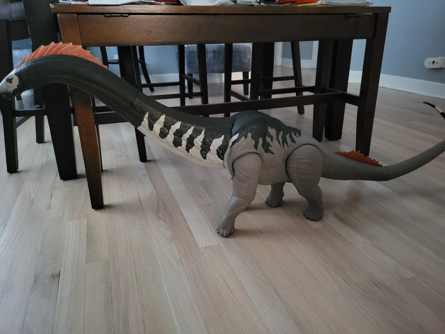 Mattel Jurassic World Rebirth Titanosaurus Toy - photo 4