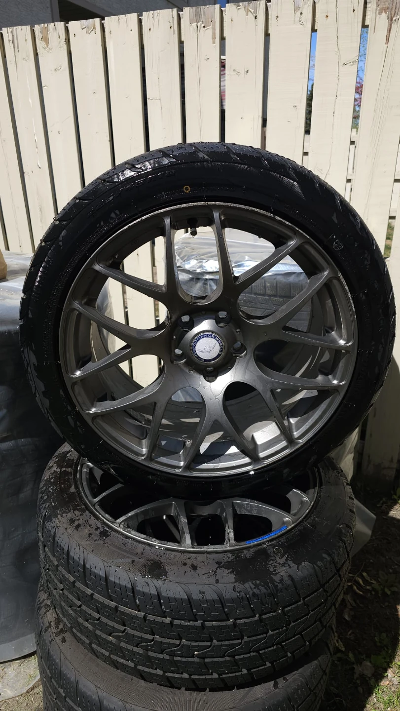 Tires + wheeld