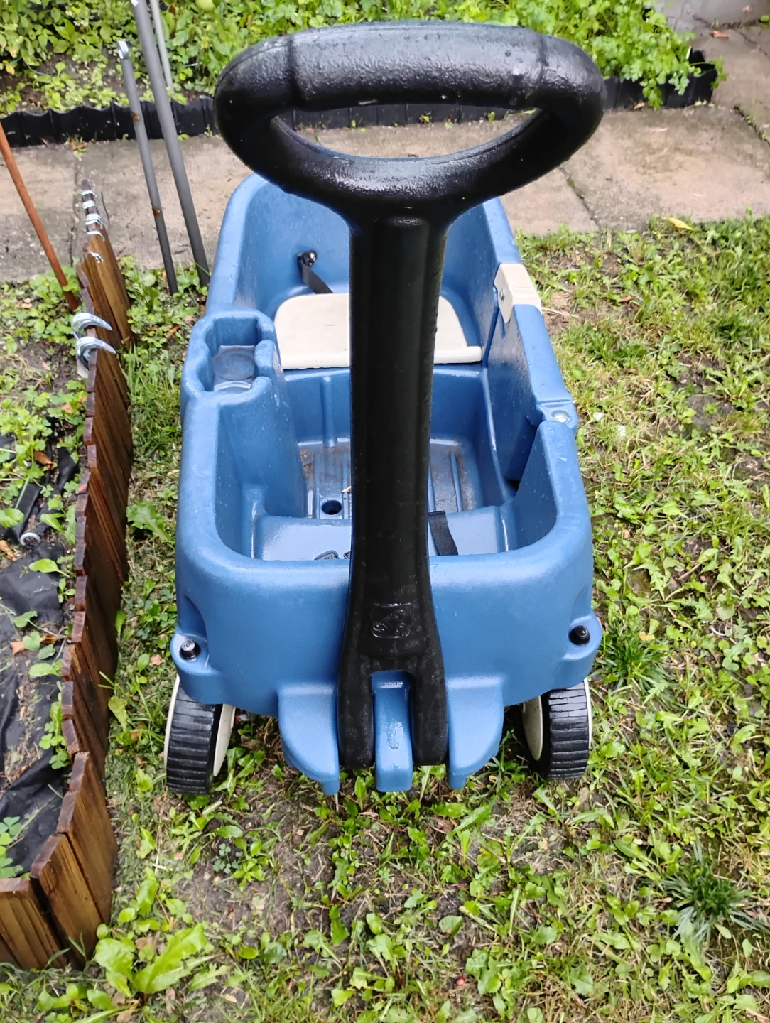 Step2 Wagon for Two Plus Blue Wagon