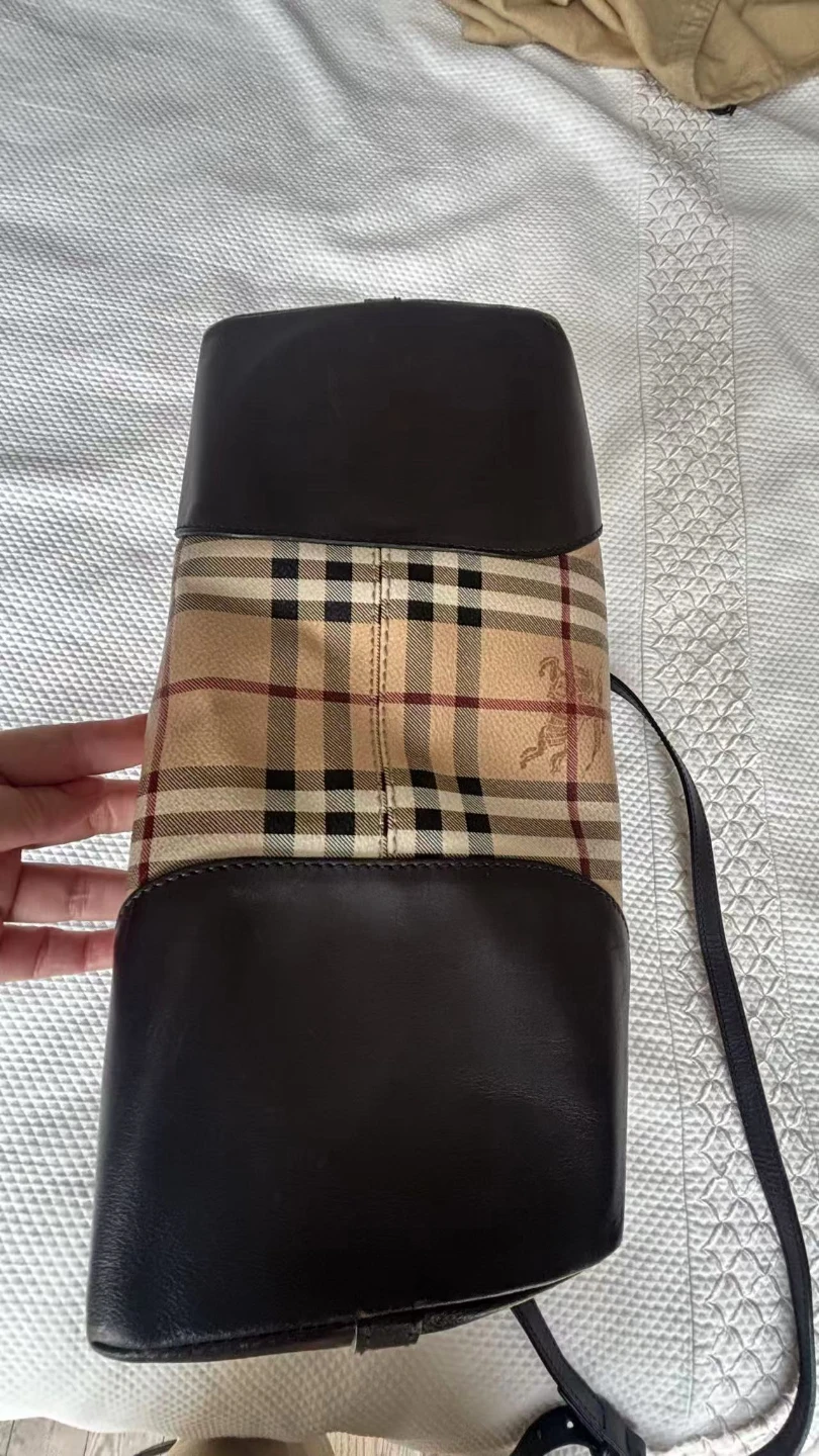 Burberry Haymarket Check Leather Tote Bag - photo 5