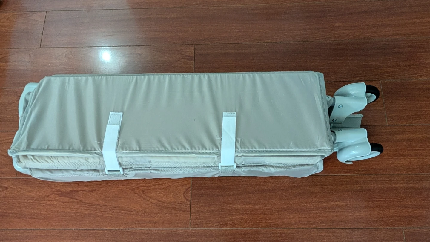 Living Basics Playpen | Used - photo 4