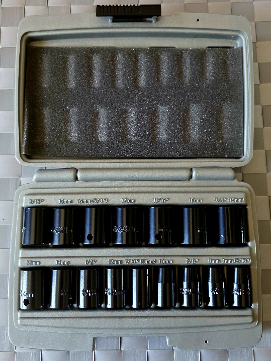 Socket Set in Grey Case