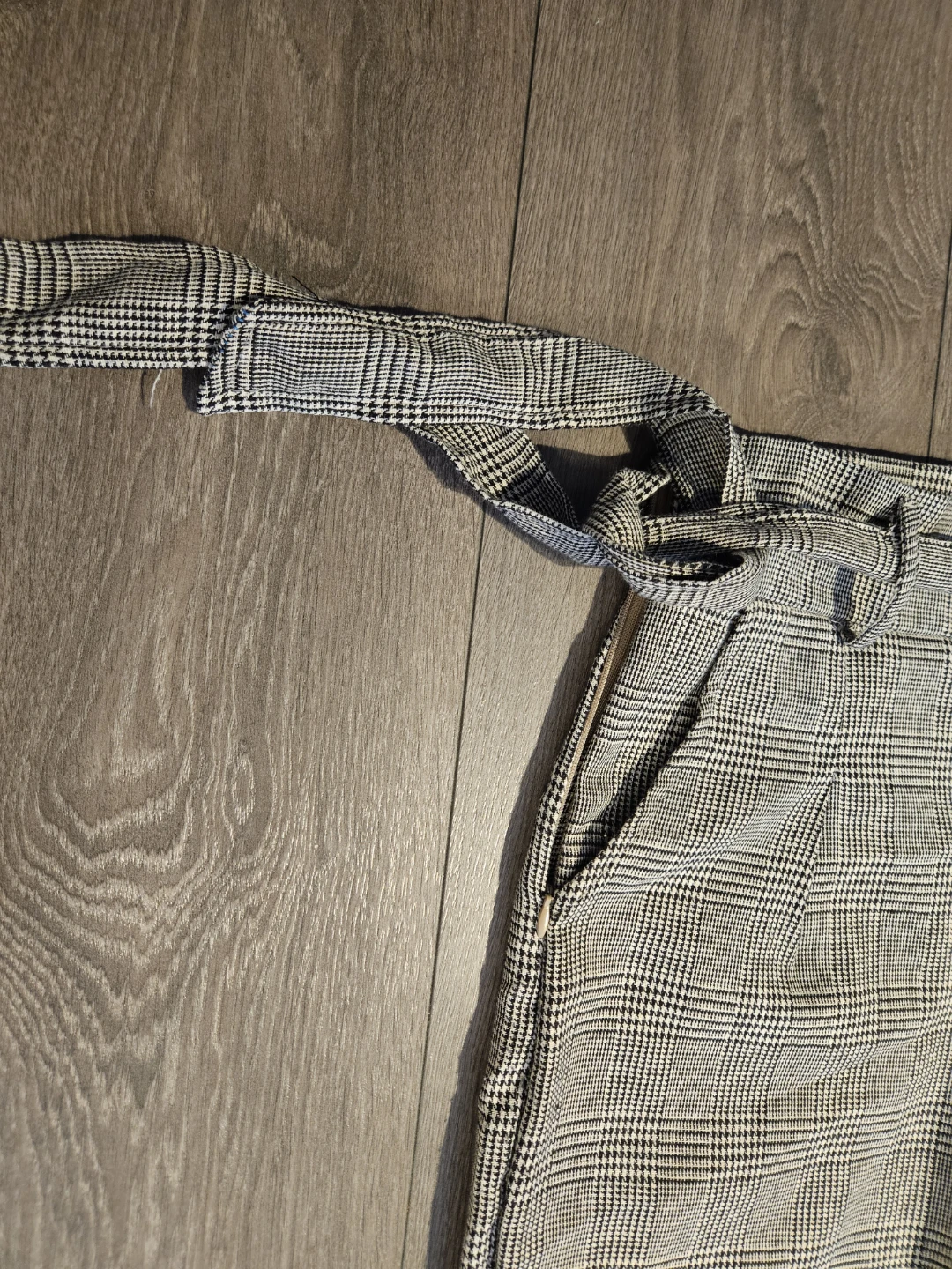 Plaid High-Waisted Belted Trousers - photo 2