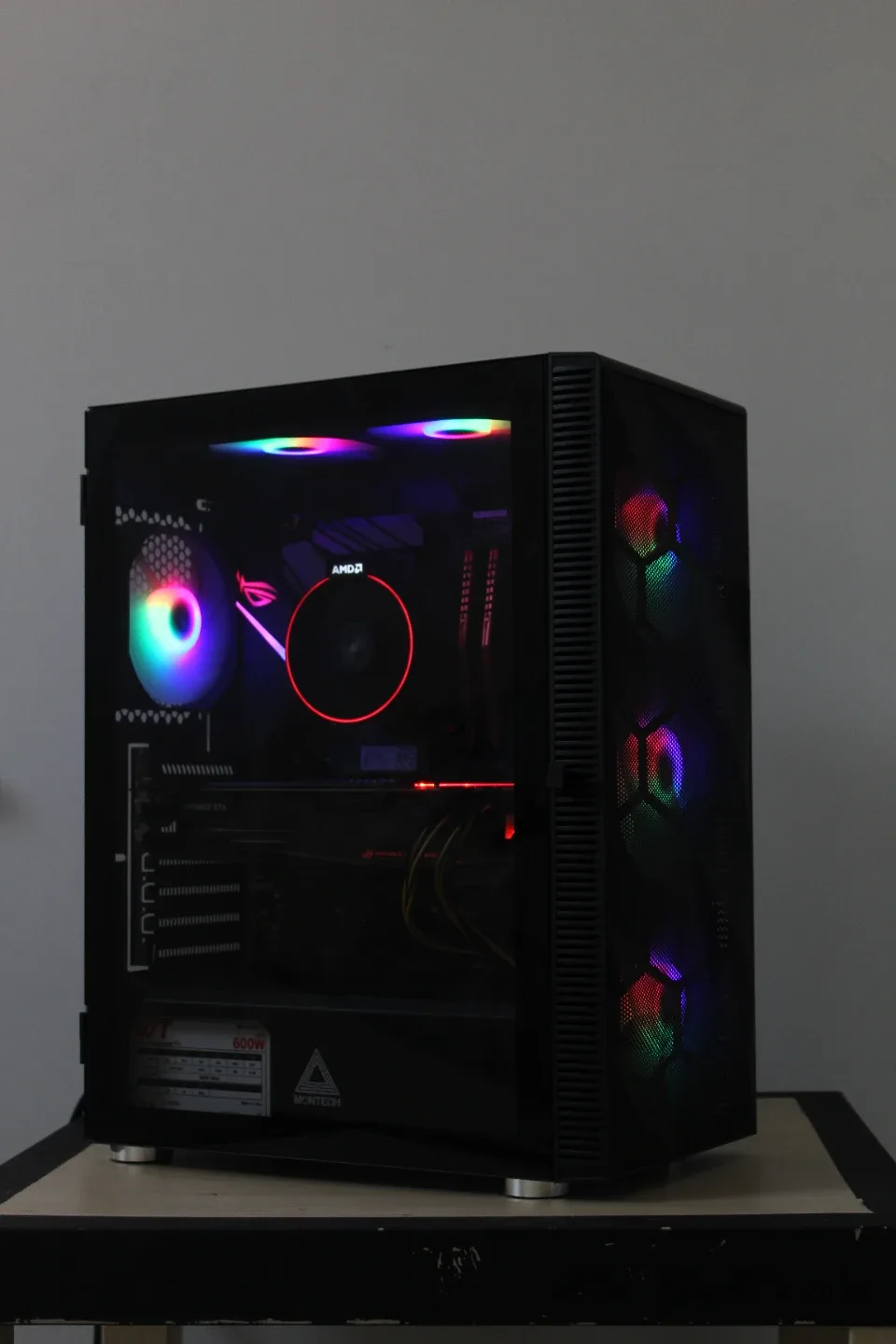 ROG STRIX & Ryzen Gaming PC (GTX 1080 Ti 11GB / 16GB RAM)