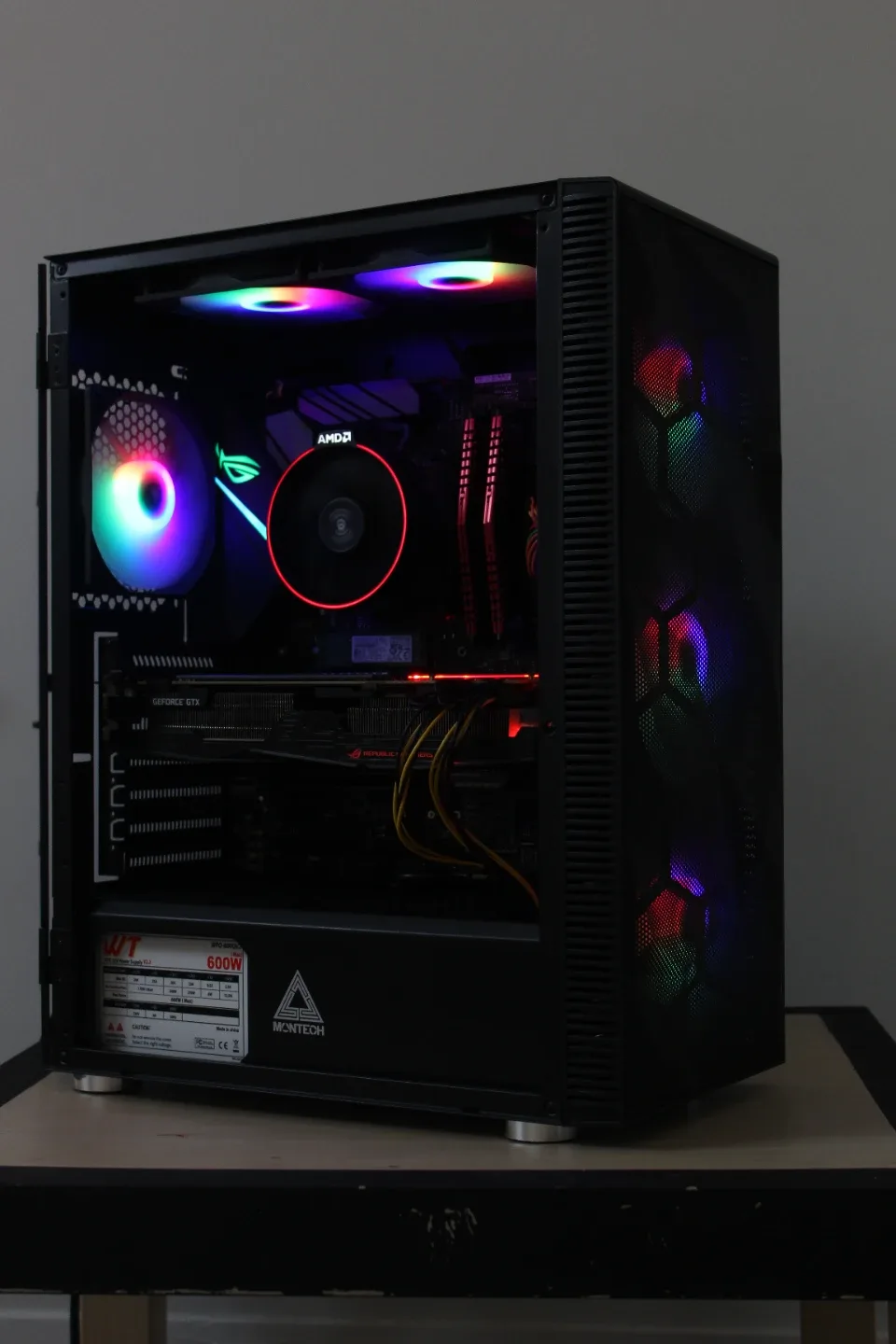 ROG STRIX & Ryzen Gaming PC (GTX 1080 Ti 11GB / 16GB RAM) - photo 2