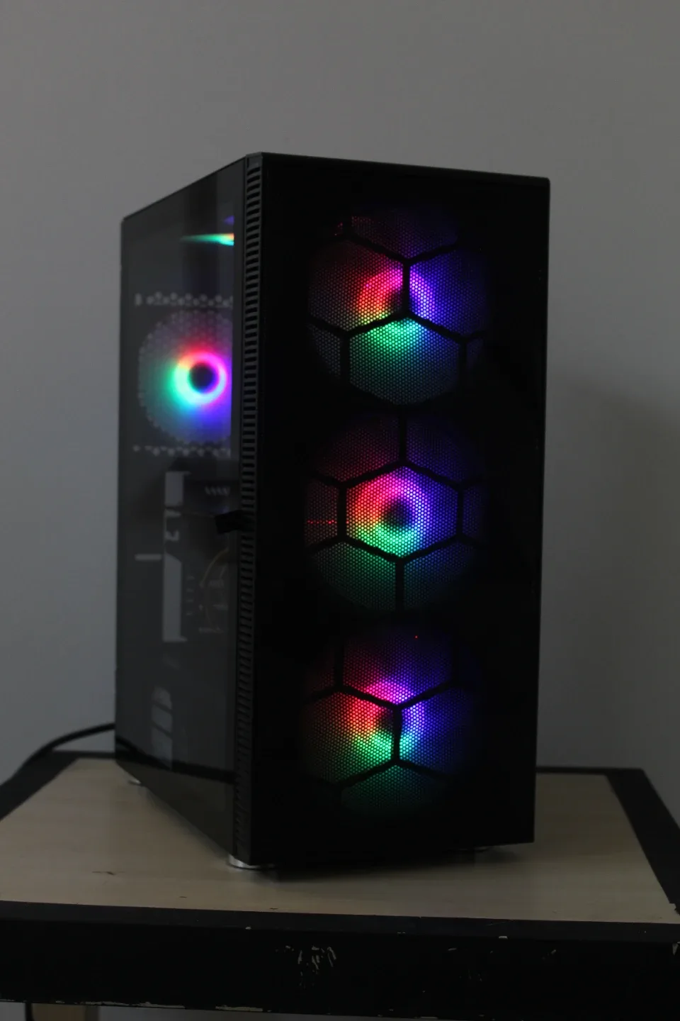 ROG STRIX & Ryzen Gaming PC (GTX 1080 Ti 11GB / 16GB RAM) - photo 3