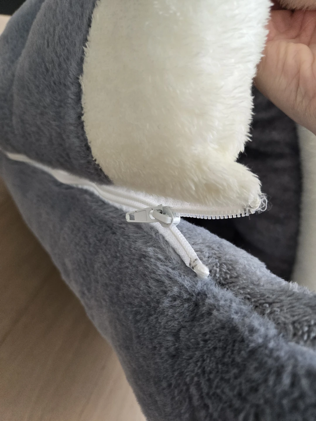 Cozy Pet Bed with Cute Ears - photo 4