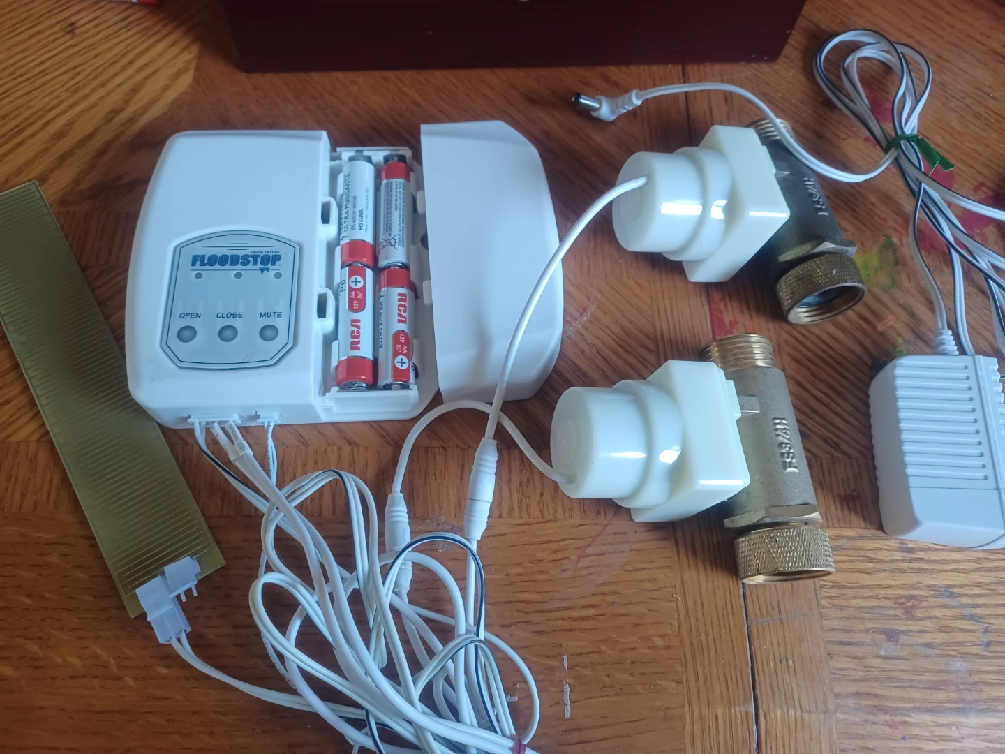 FloodStop PLUMBING CONTROLLER 43XR