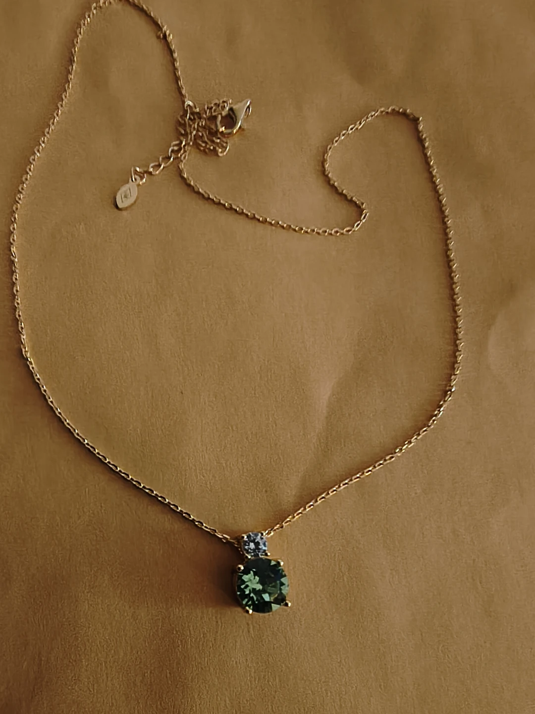 August Peridot Birthstone gold necklace - photo 3
