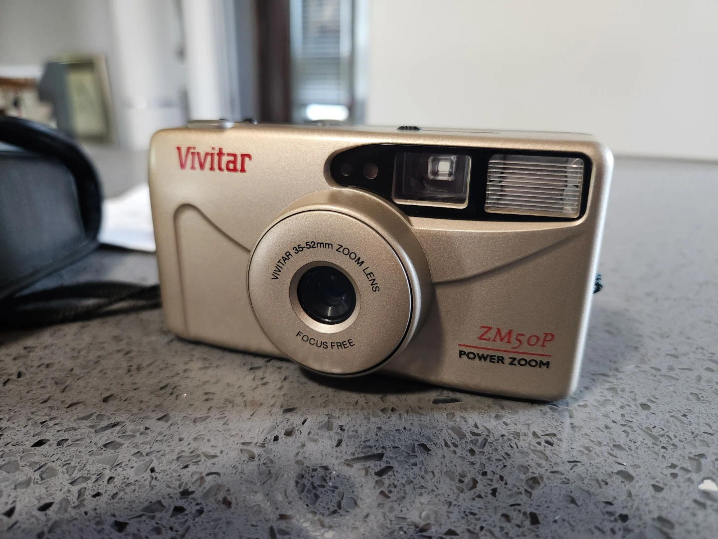 Vivitar Power Zoom Film Camera - photo 4