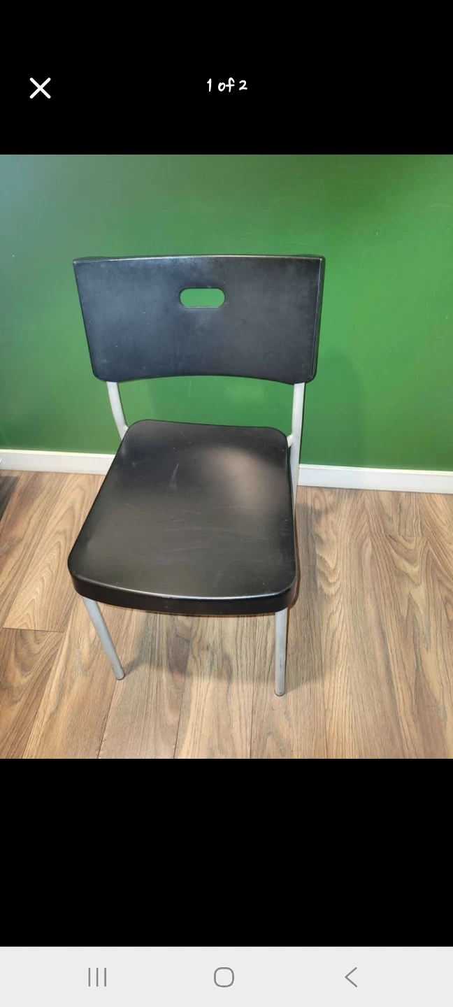 Black dining chair with metal legs