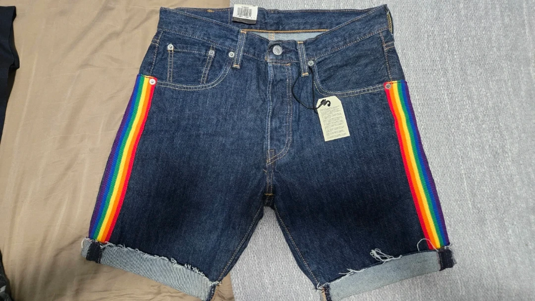 Levi's 501 Slim Taper Rainbow Stripe Denim Shorts Size 28