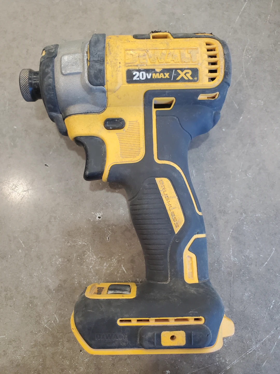 DeWalt DCF887 20V MAX XR Cordless Impact Driver - photo 2
