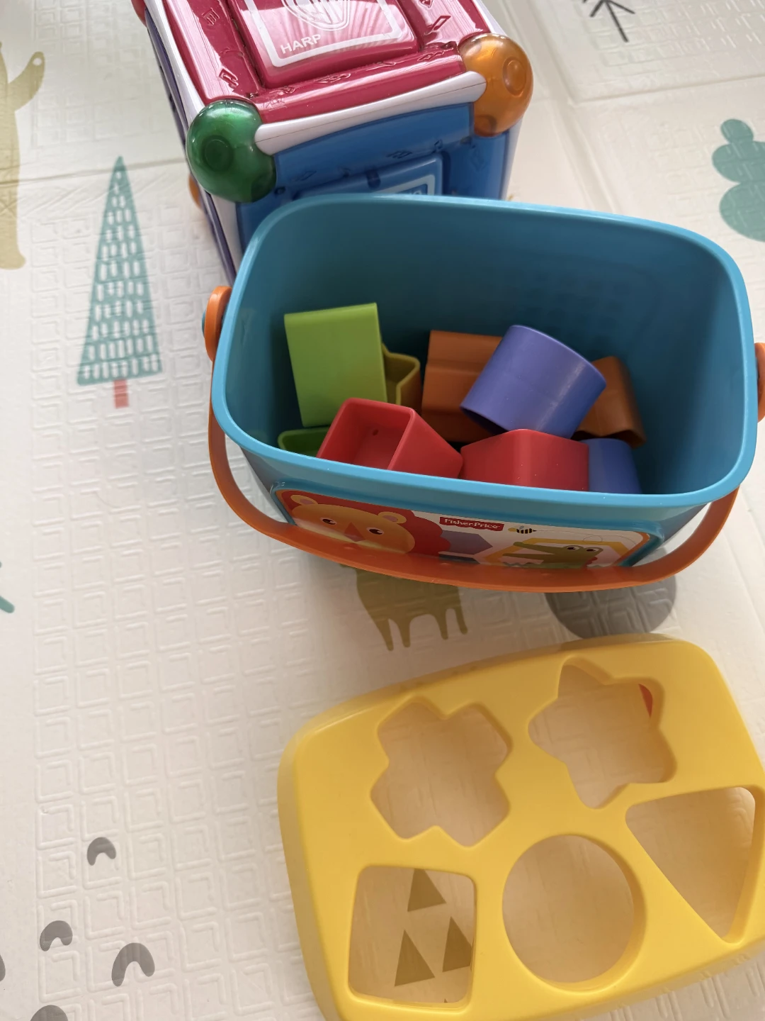 Fisher-Price Baby Activity Play Mat with assorted toys - photo 2