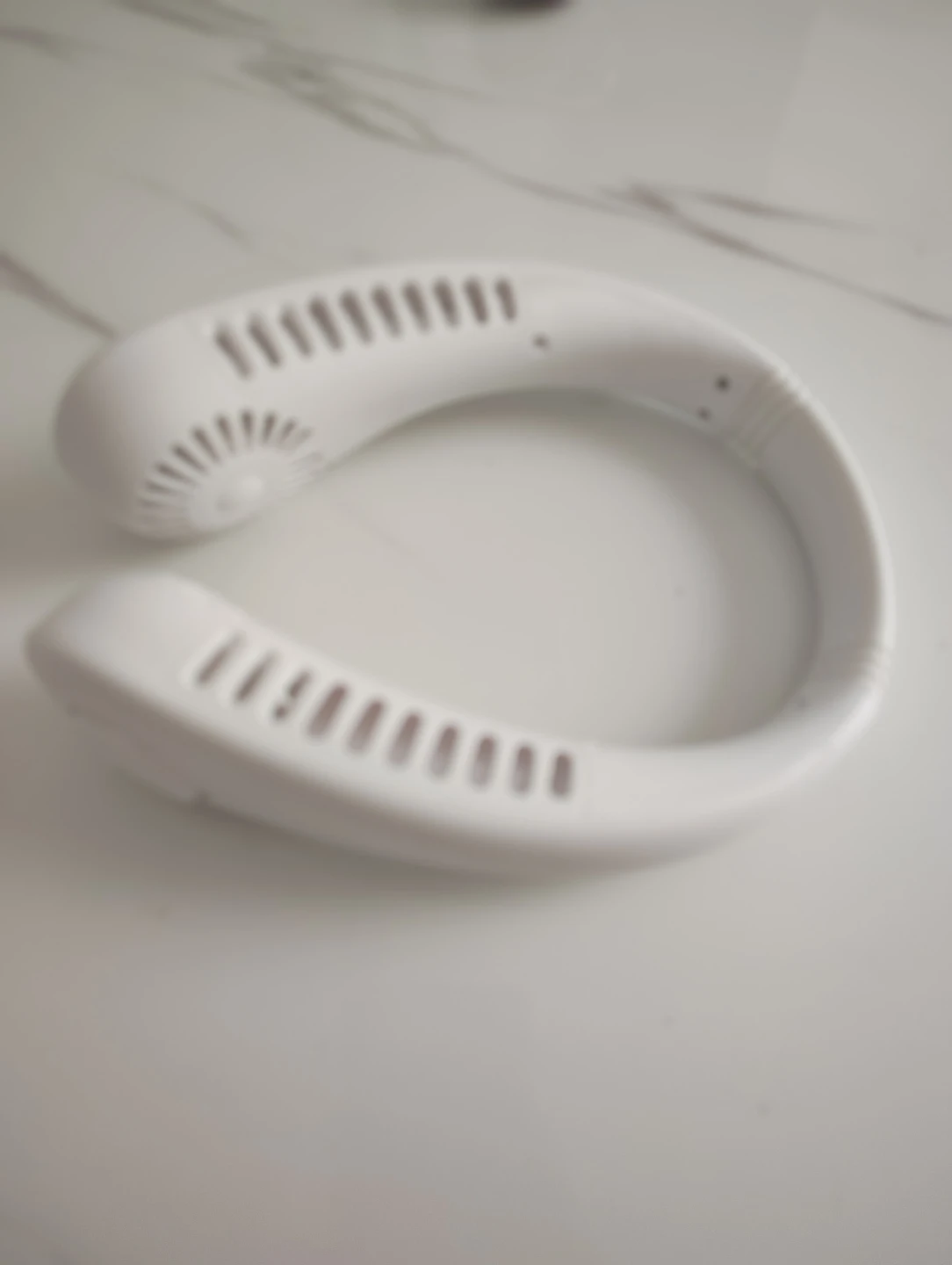 X5 Leafless Hanging Neck Fan - photo 2