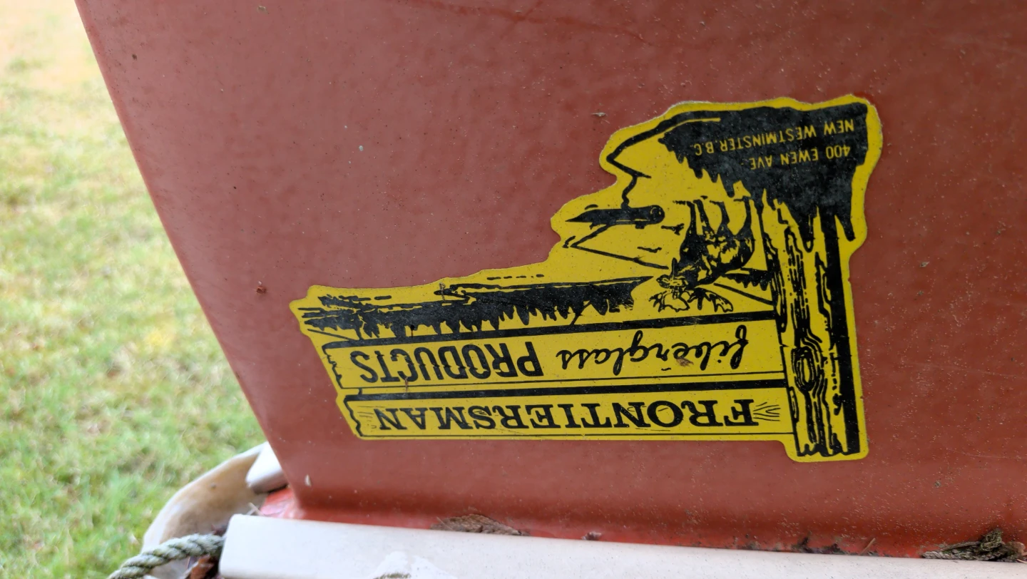 Frontiersman Fiberglass Canoe - photo 2