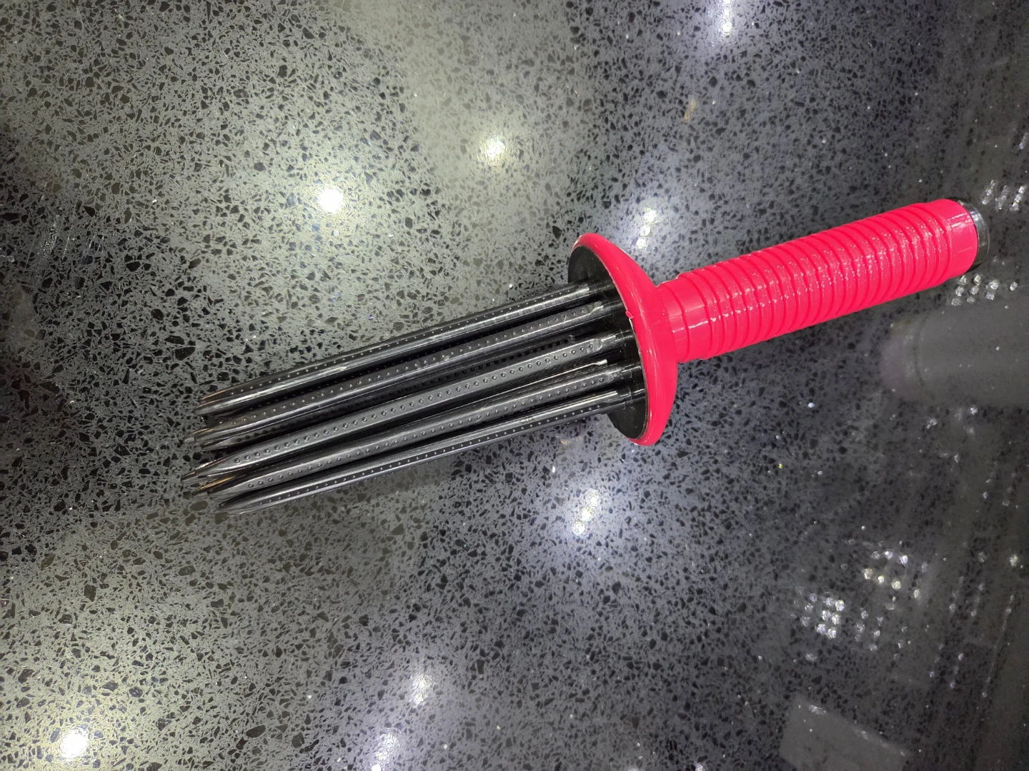BEAUTY DECLUTTER 💗 - Pink Handle Curly Hair Brush