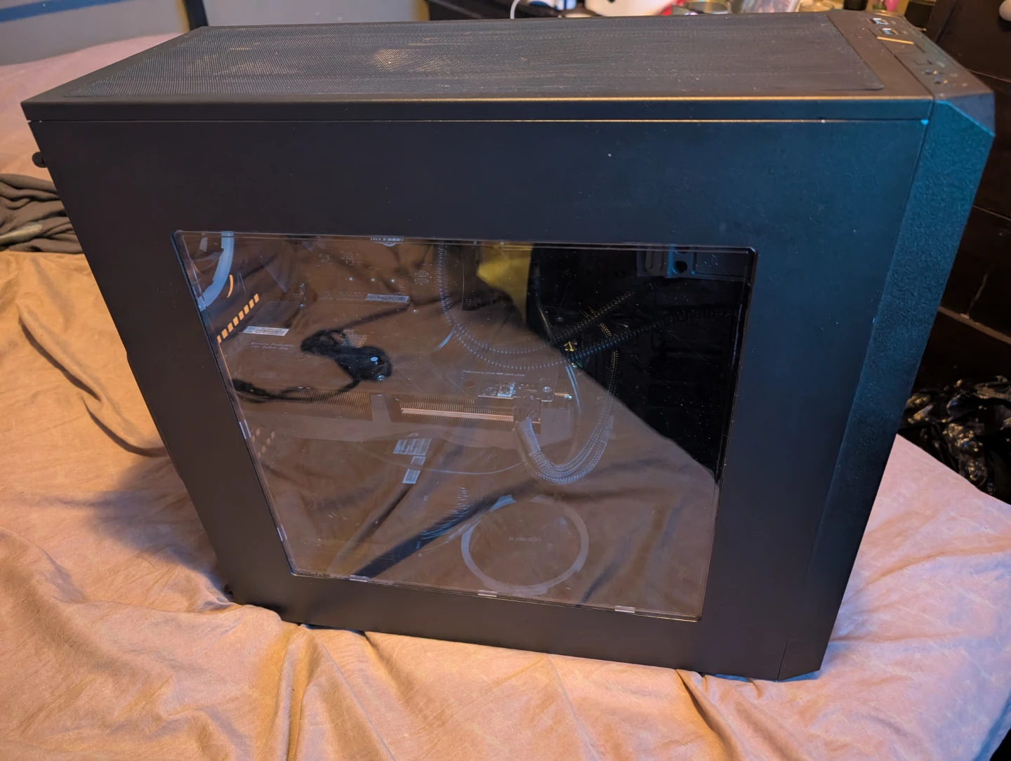 Custom Built Thermaltake ATX Mid Tower Gaming PC - photo 3