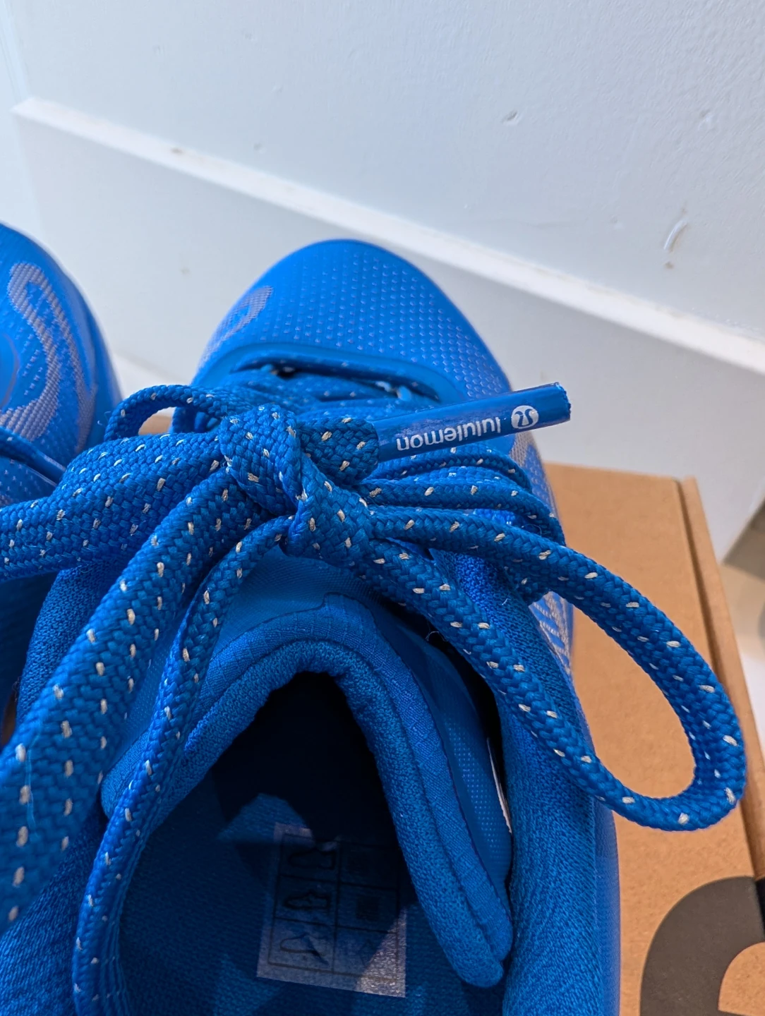 Lululemon Blue Waterproof Beyond Feel Run Shoes - photo 5