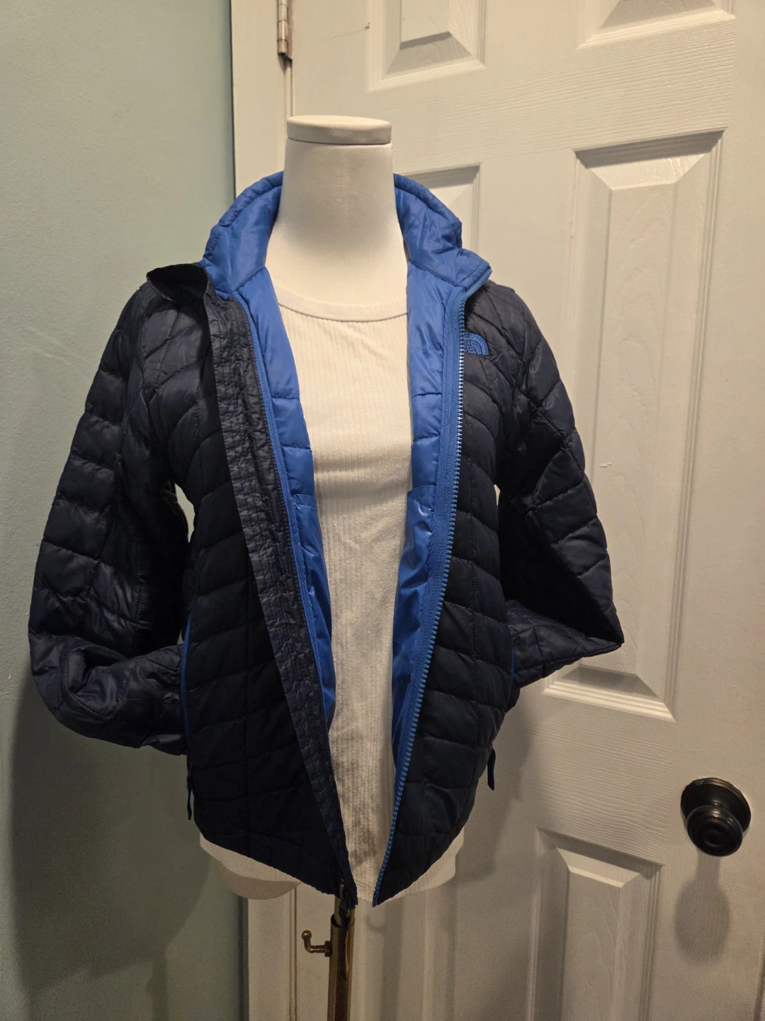 The North Face Boys' Puffer Jacket - photo 3