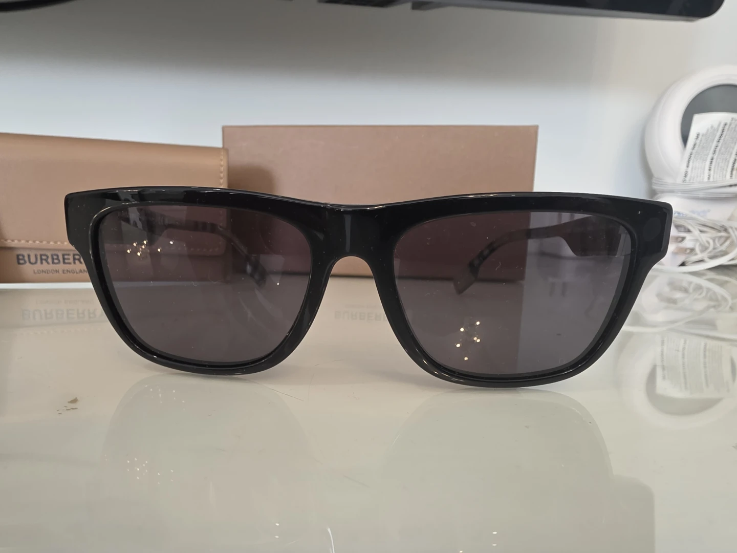 Burberry Polarized Sunglasses - photo 4