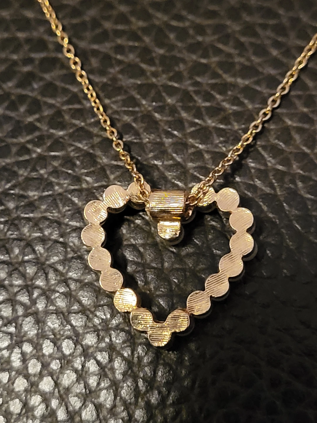 Gold-tone Heart Necklace with Pearls - photo 4