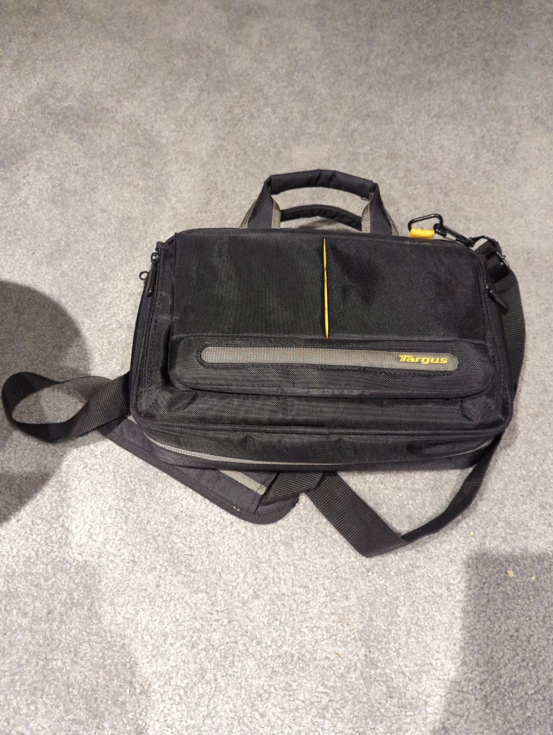Targus Laptop Bag