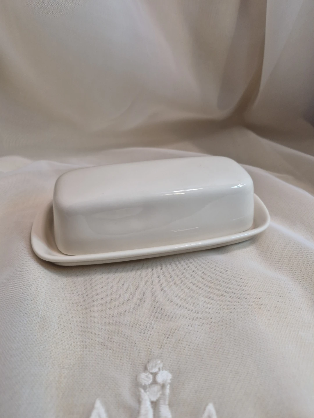 Vintage Corning 81-TY Off White Butter Dish w/Cover - photo 3