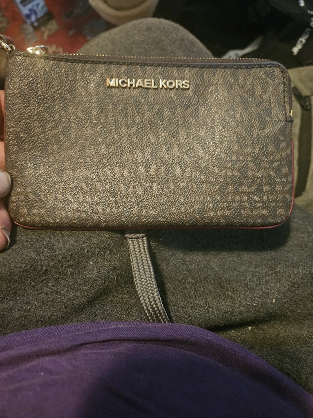 Michael Kors Wristlet Pouch - photo 4