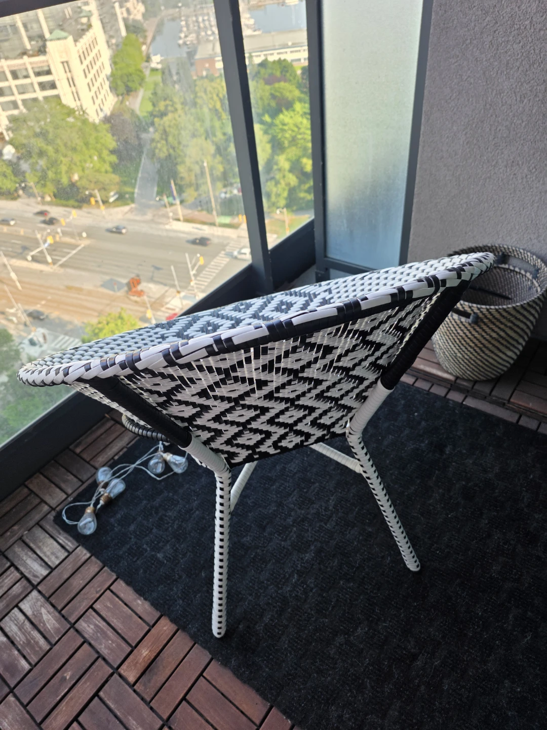 Black and White Woven Chair - photo 2