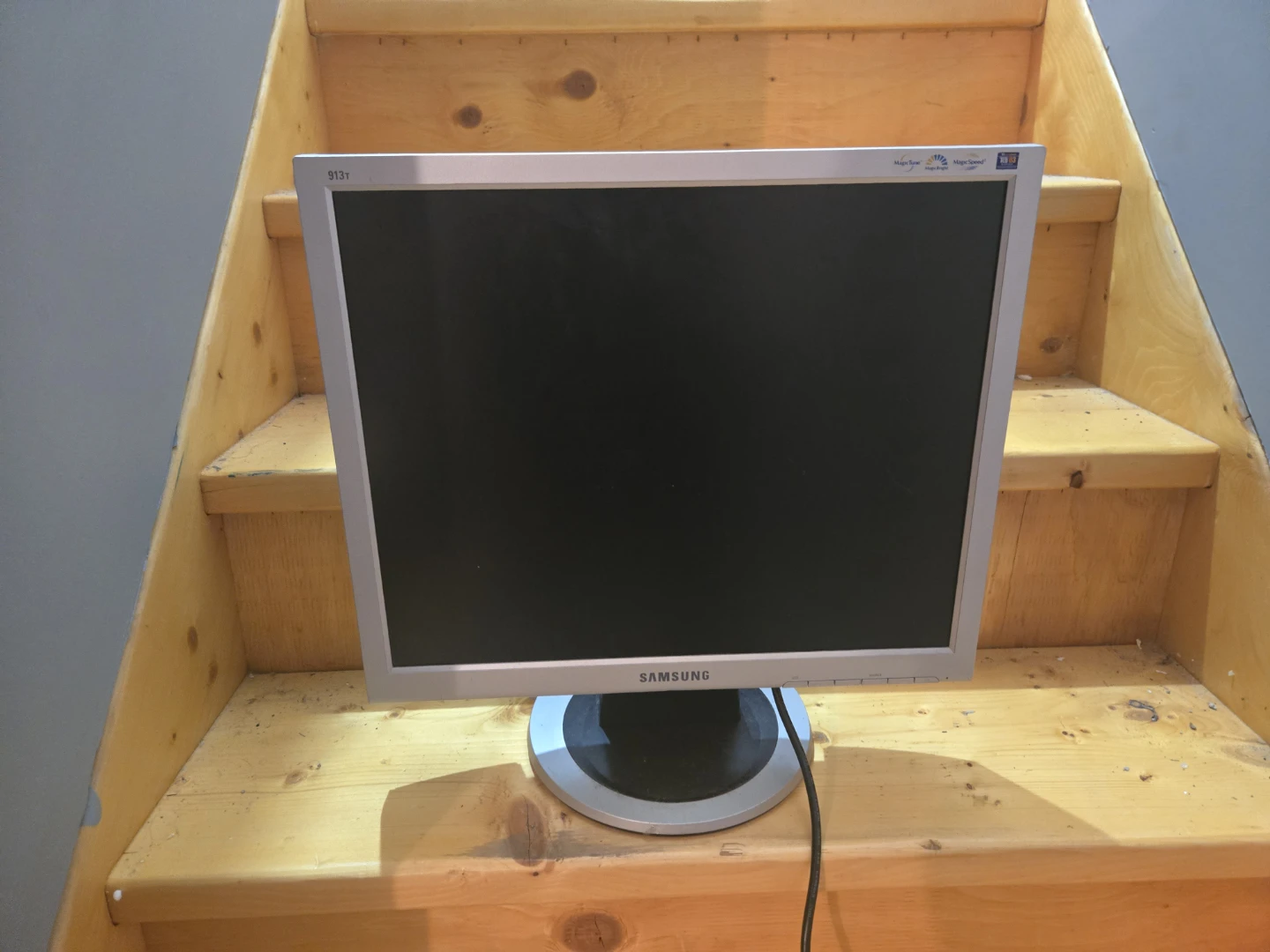 Samsung 913T S Monitor 19" LCD Monitor