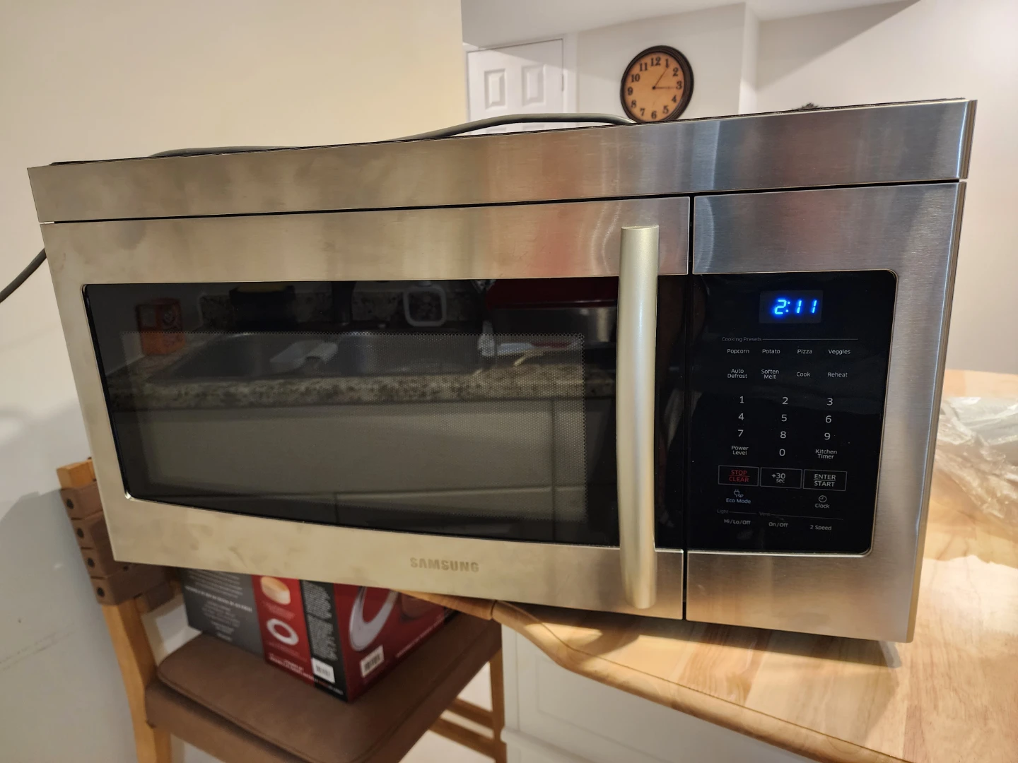Samsung ME16K3000AS Over-the-Range Microwave 1.6 cu ft 30"