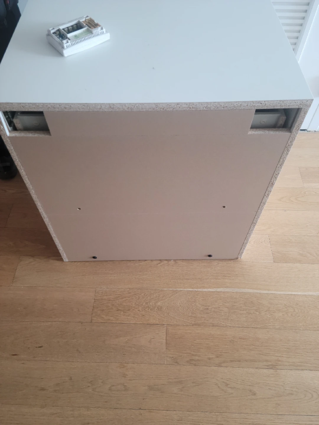 White 3-Drawer Chest - photo 2