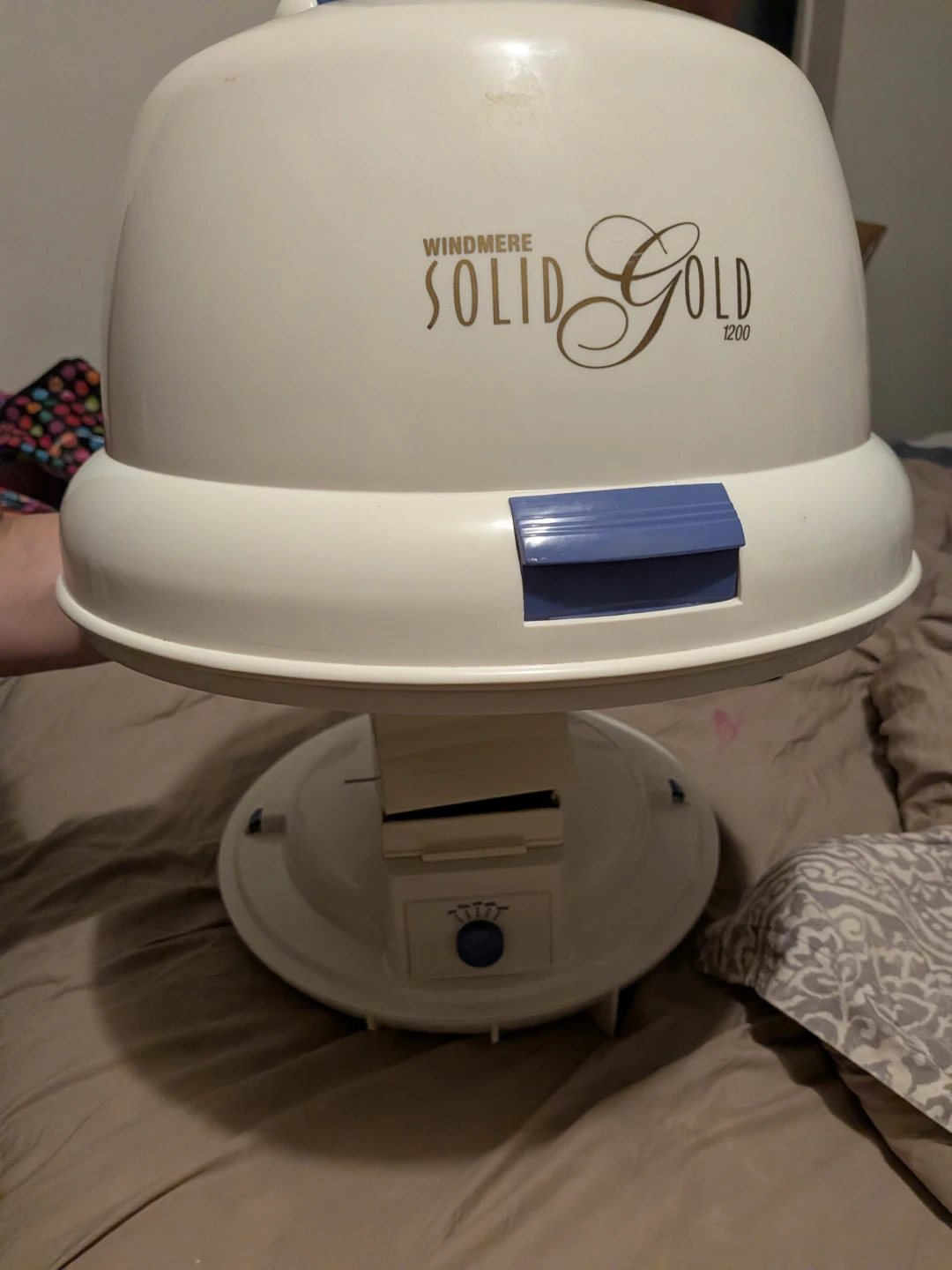 Windmere Solid Gold 1200 Hooded Dryer