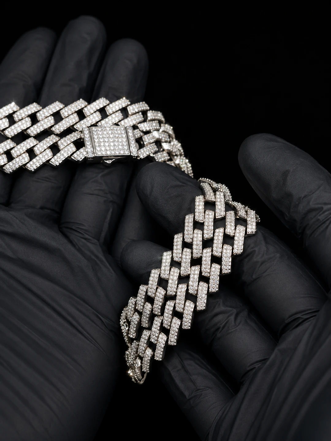 12mm VVS1 Moissanite Cuban Chain 22 inch