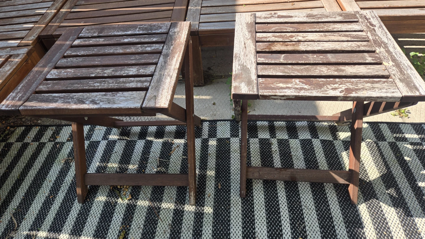 FREE Wooden patio furniture set - photo 3