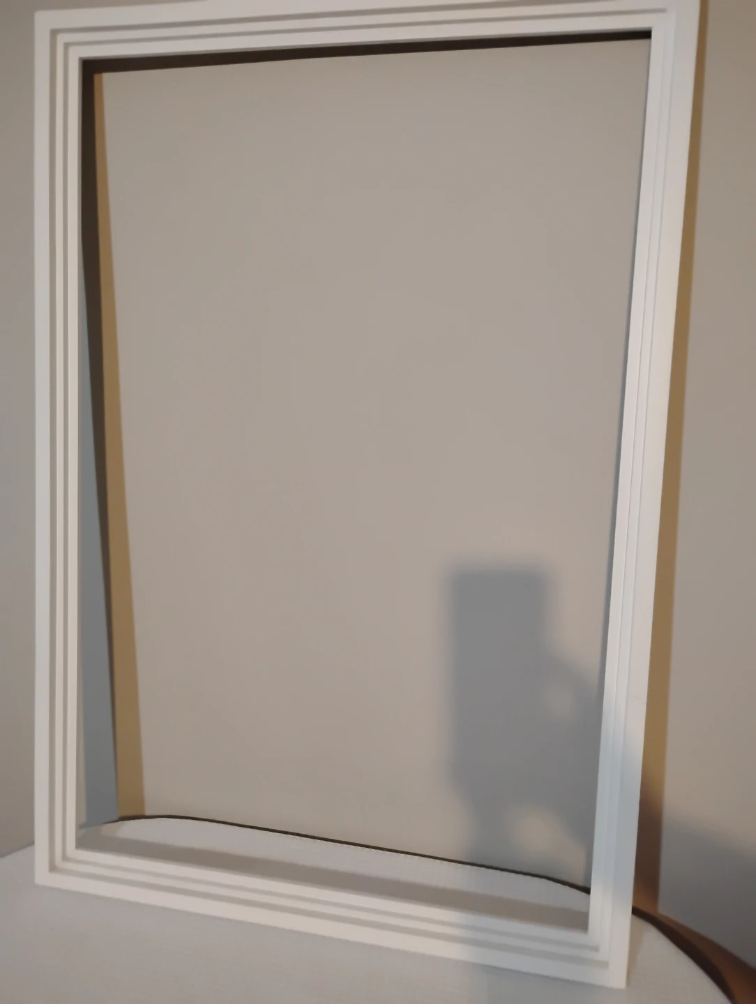 White Picture Frame " floating style" 2x3" feet