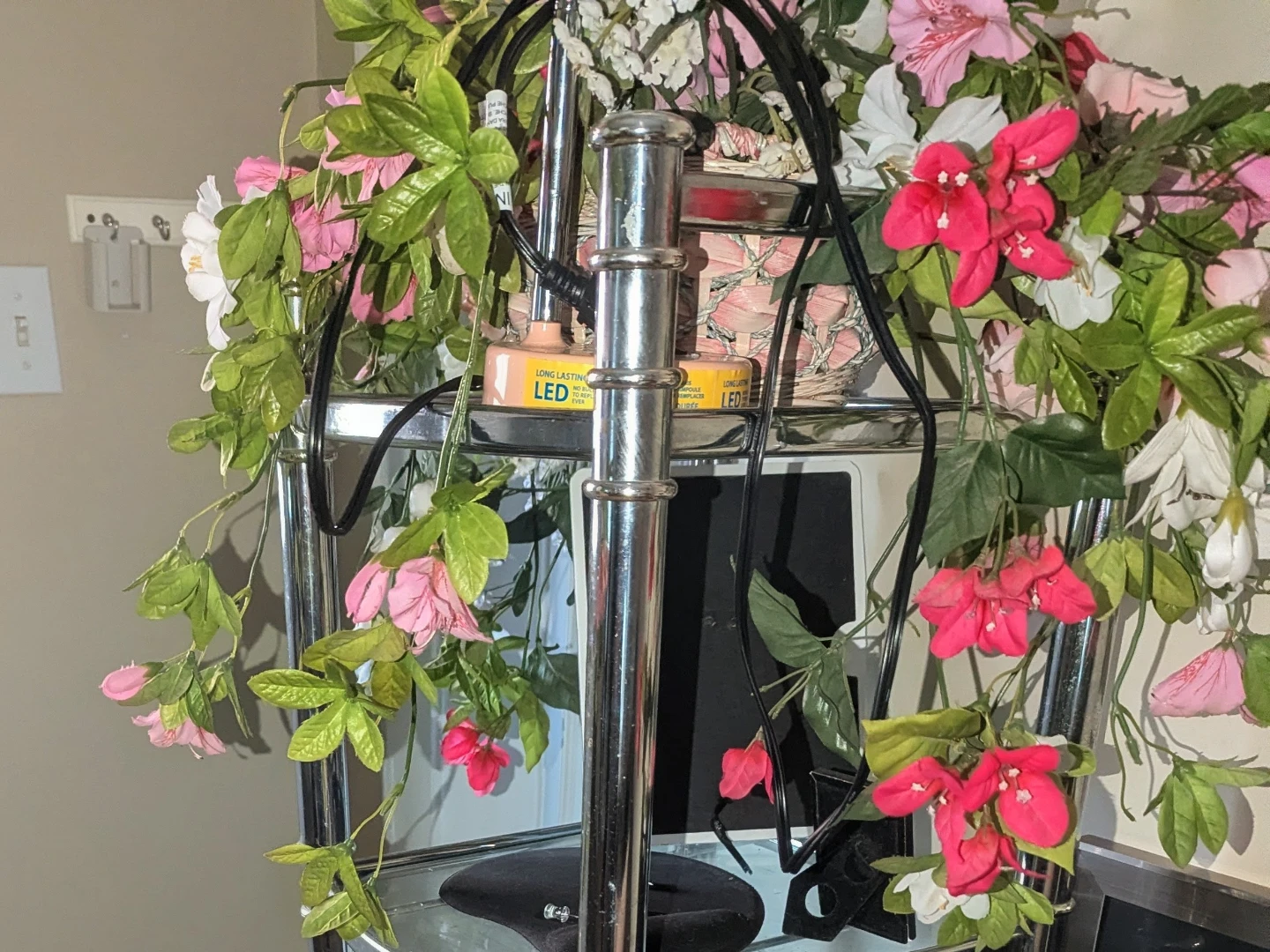 Chrome and Glass Shelf Unit with Artificial Flowers - photo 3